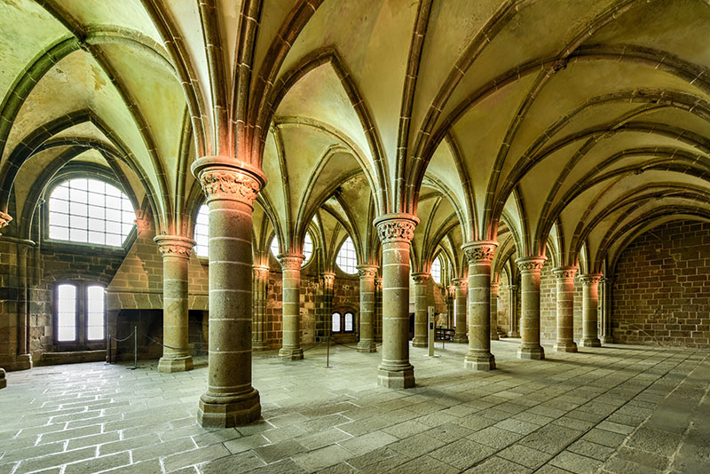 mont saint-michel intérieur abbaye